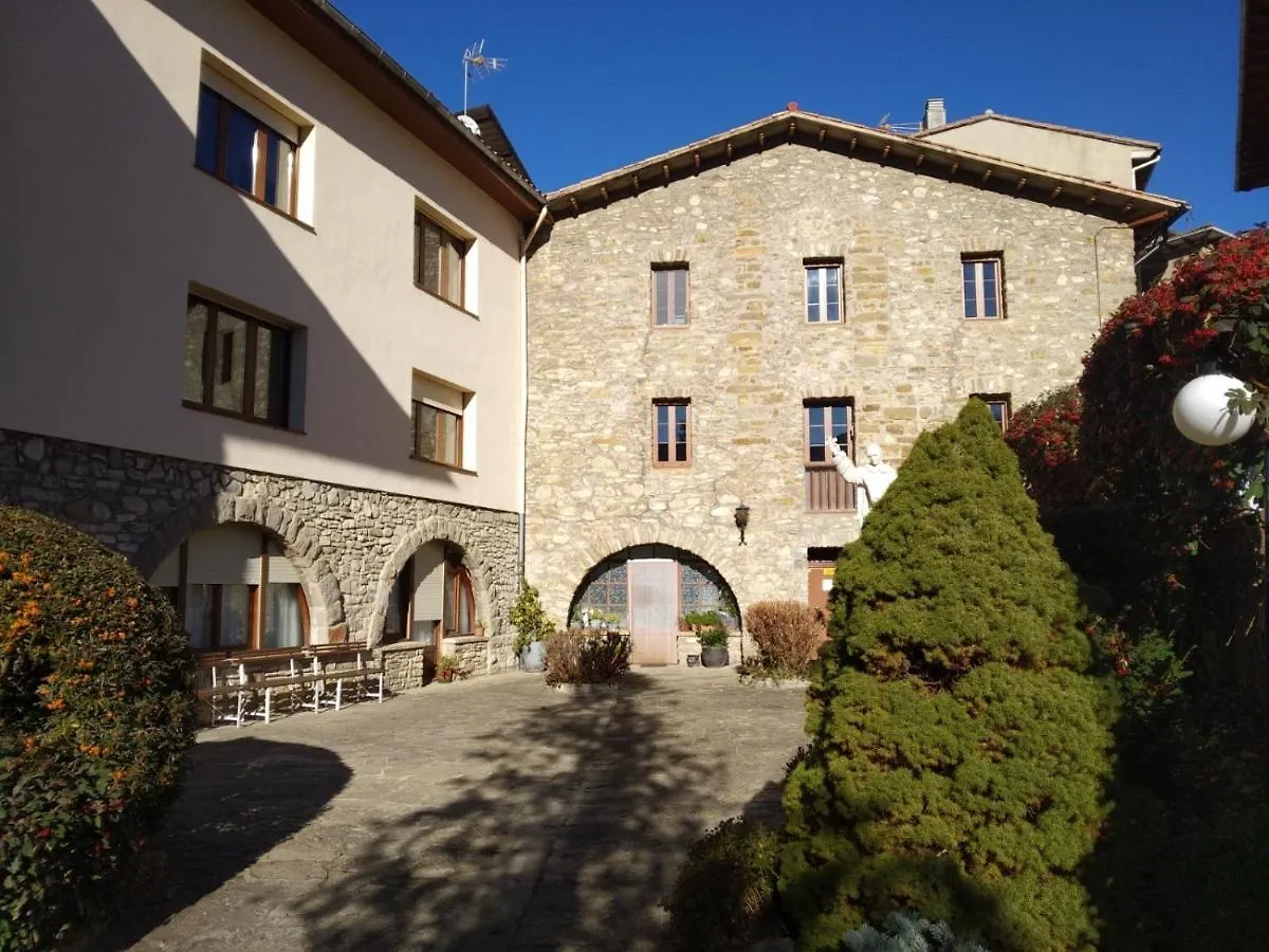 Casa De Colonies Casa Pare Coll Hostel Gombren